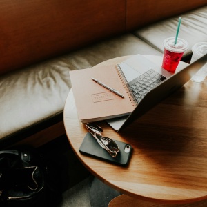 快会务智能会议管理：无纸化时代，会议体验的新境界