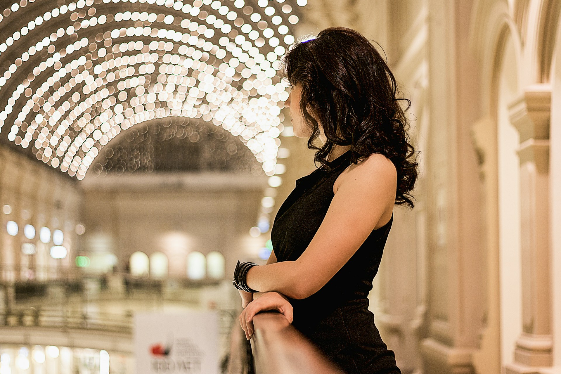 快会务会议微站支持多语言会议的实现方法