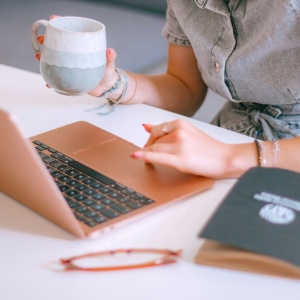 会议签到系统升级之选：快会务智能管理，让会议更顺畅无阻